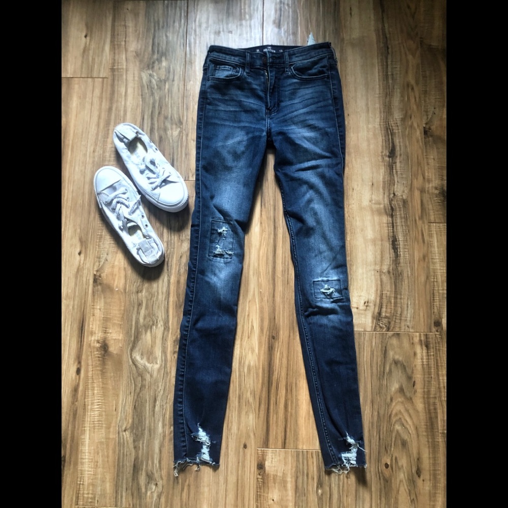❤️SOLD-Hollister High Rise Jeans Skinny